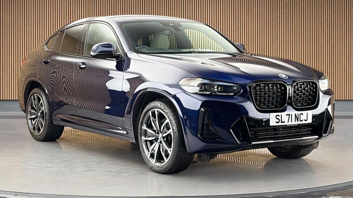 More views of BMW X4