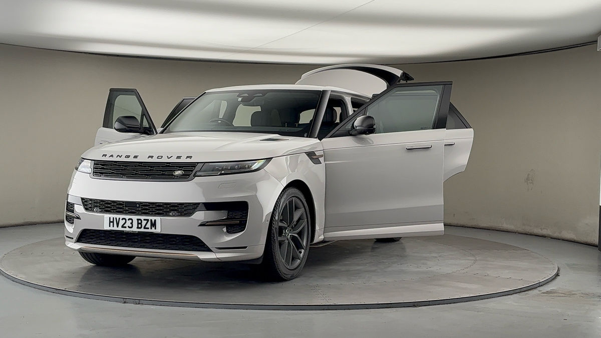 More views of Land Rover Range Rover Sport