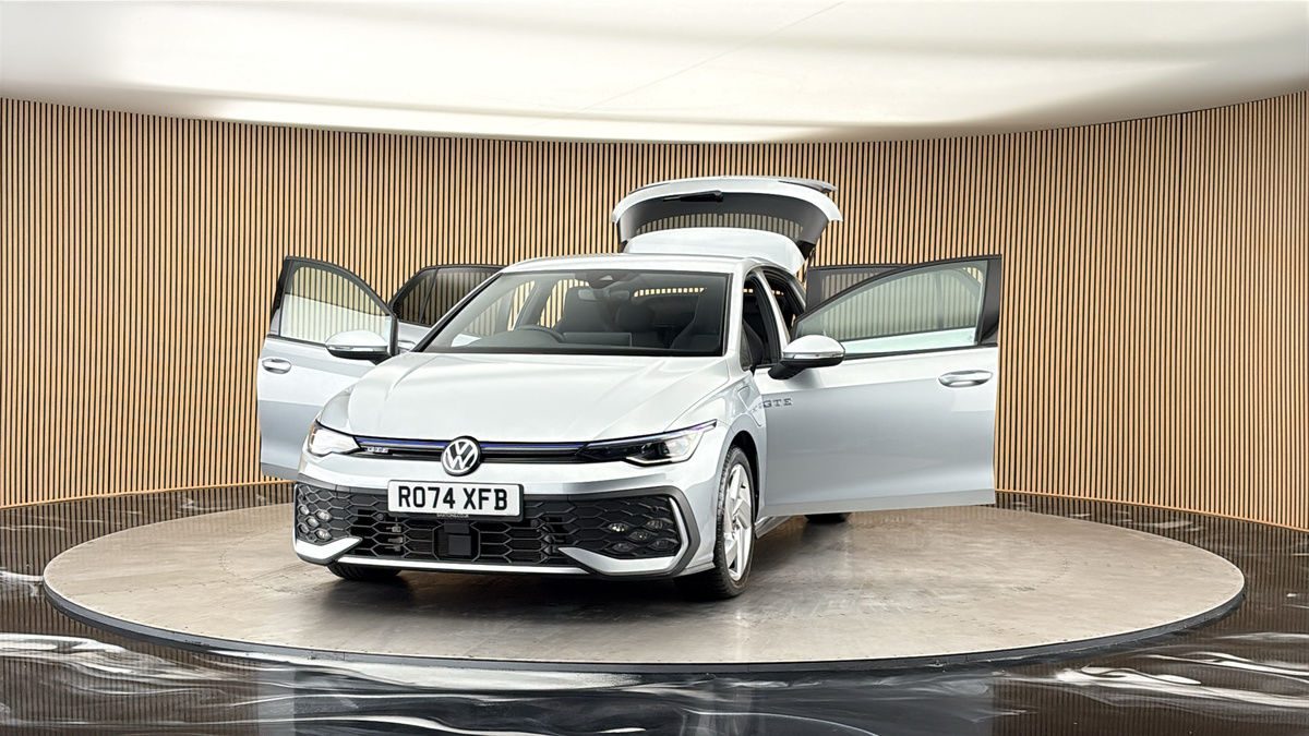 More views of Volkswagen Golf