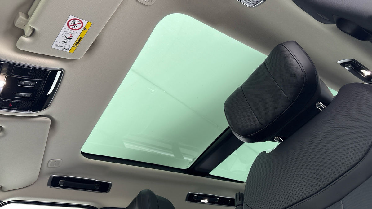 Land Rover Range Rover Image 6