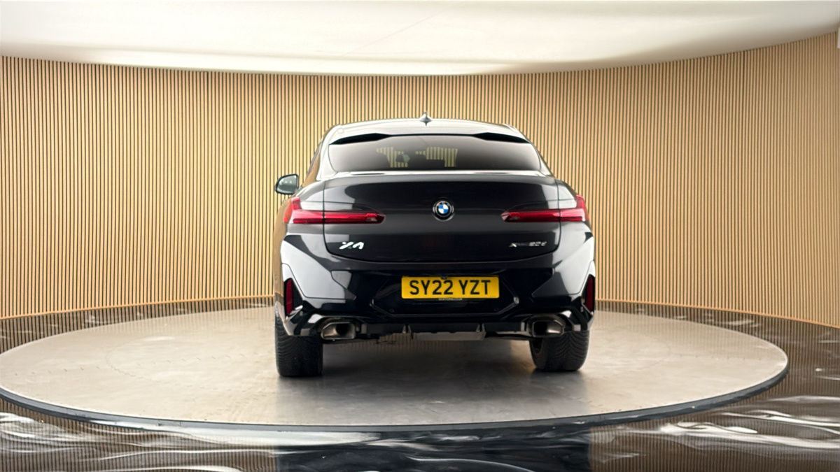 More views of BMW X4