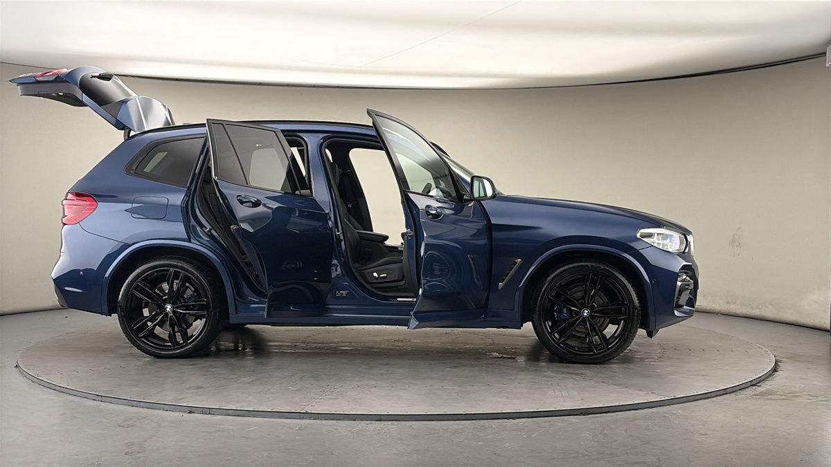 More views of BMW X3