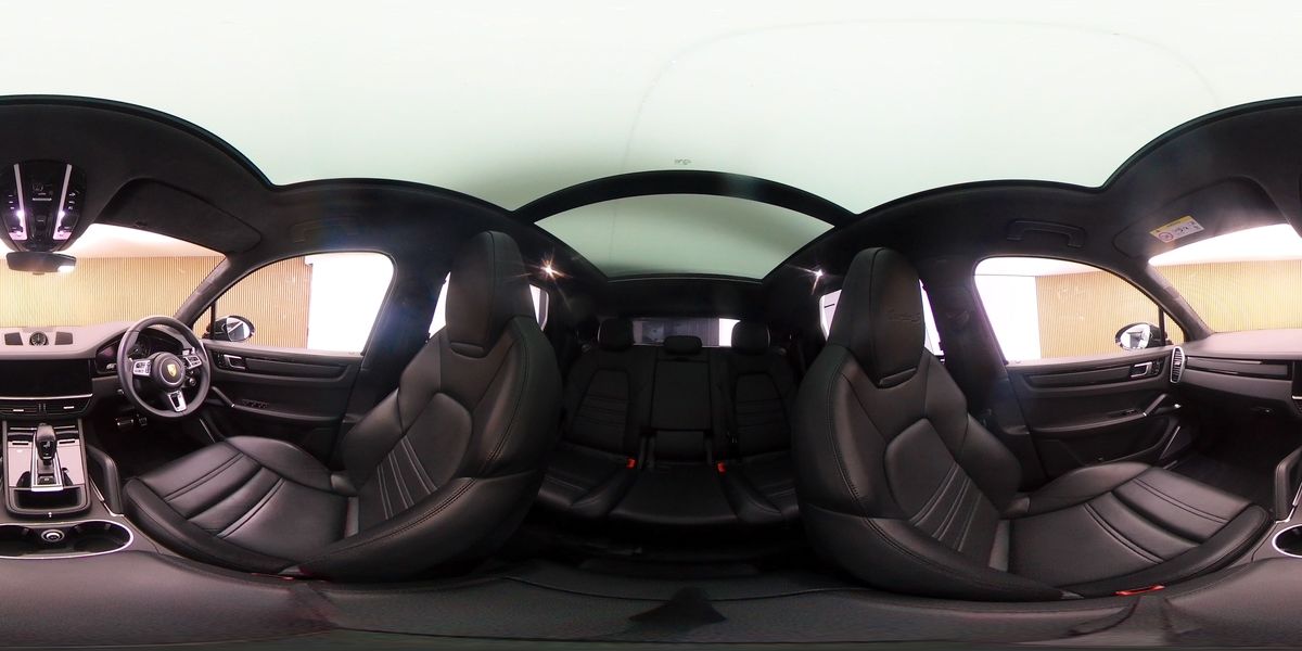 More views of Porsche Cayenne