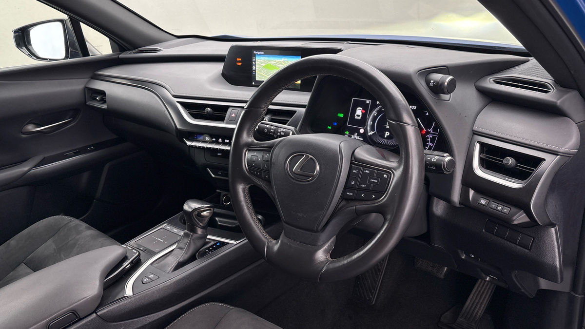 Lexus UX Image 5