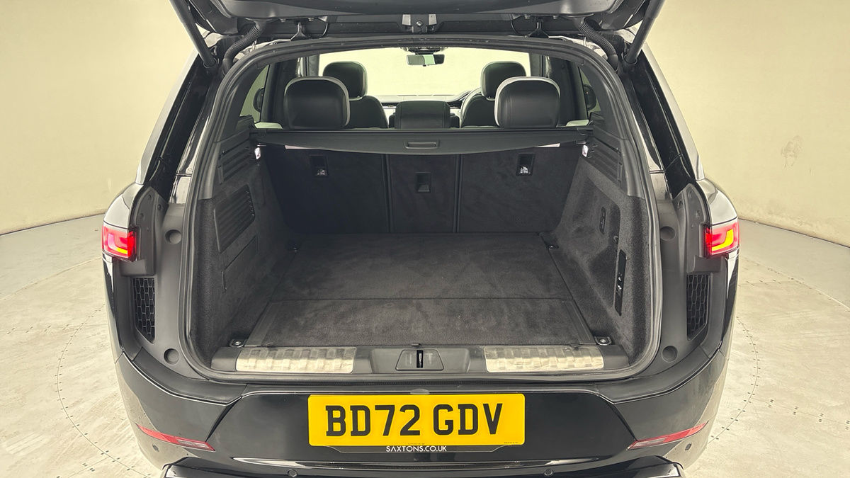 Land Rover Range Rover Sport Image 11