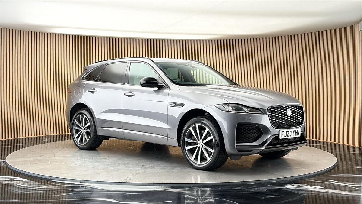 More views of Jaguar F-PACE
