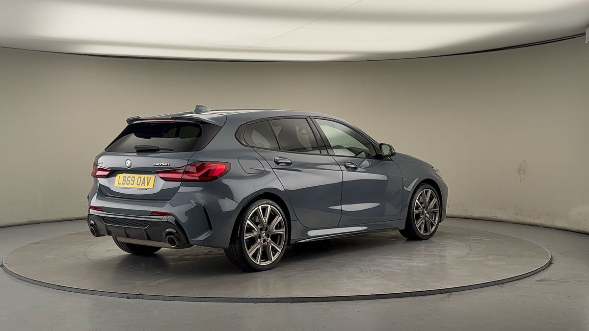 BMW 1 Series Image 21