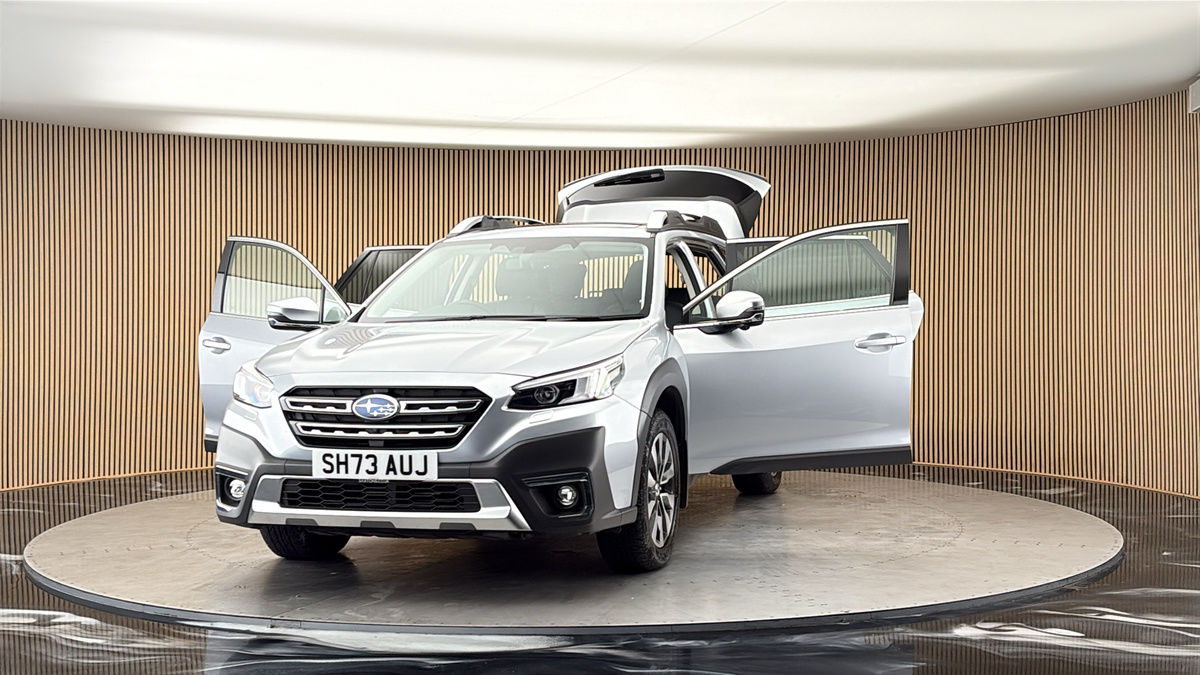 More views of Subaru Outback