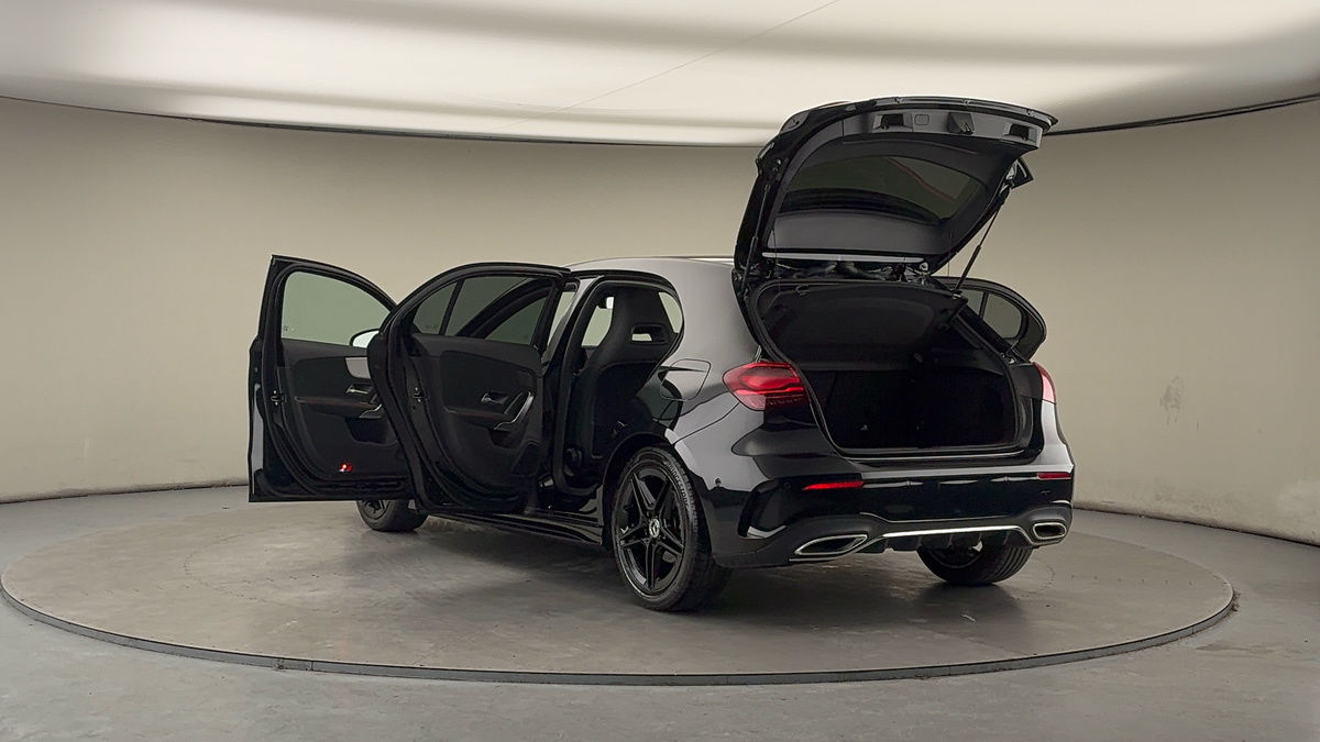 Mercedes-Benz A Class Image 23