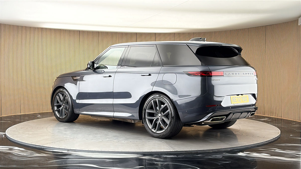 More views of Land Rover Range Rover Sport