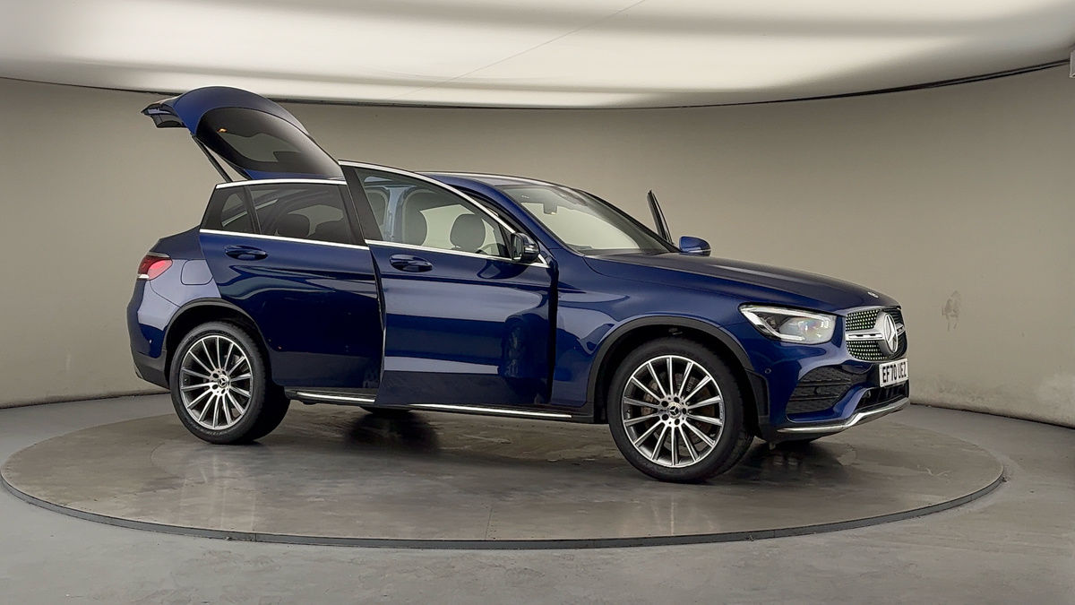 More views of Mercedes-Benz GLC