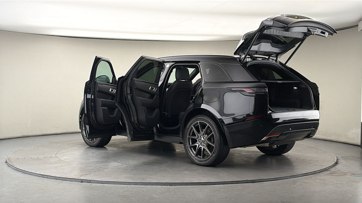 More views of Land Rover Range Rover Velar