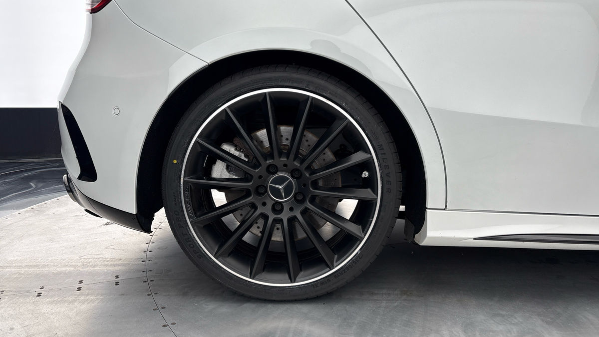 Mercedes-Benz A Class Image 10