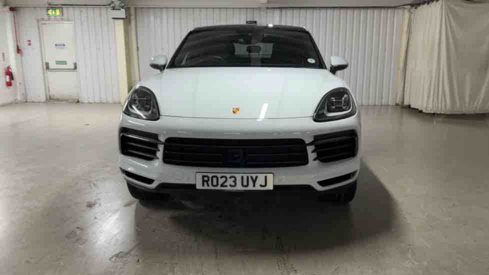 More views of Porsche Cayenne