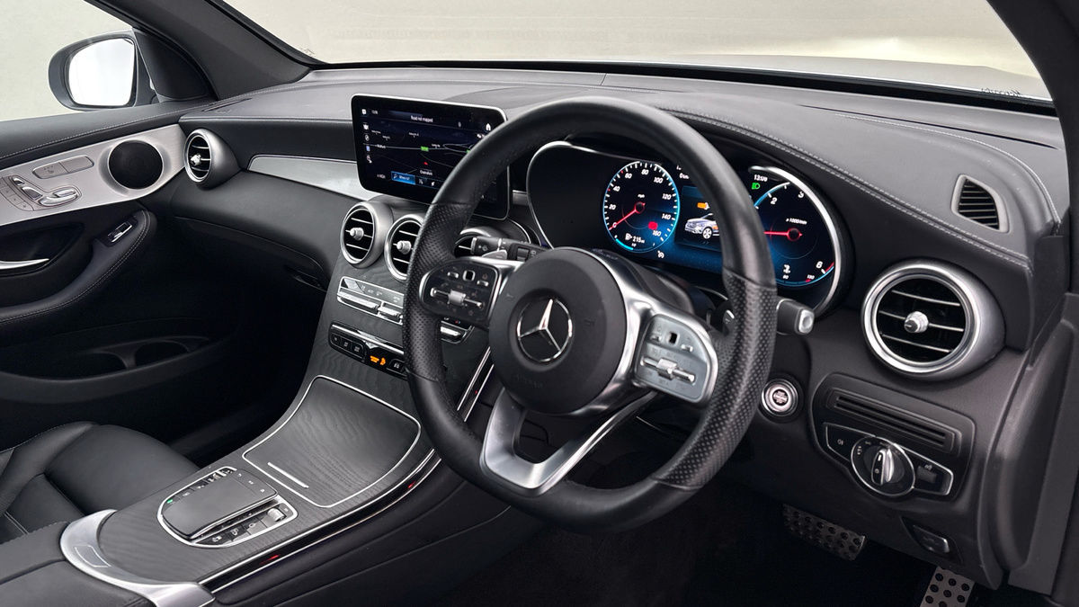Mercedes-Benz GLC Image 5