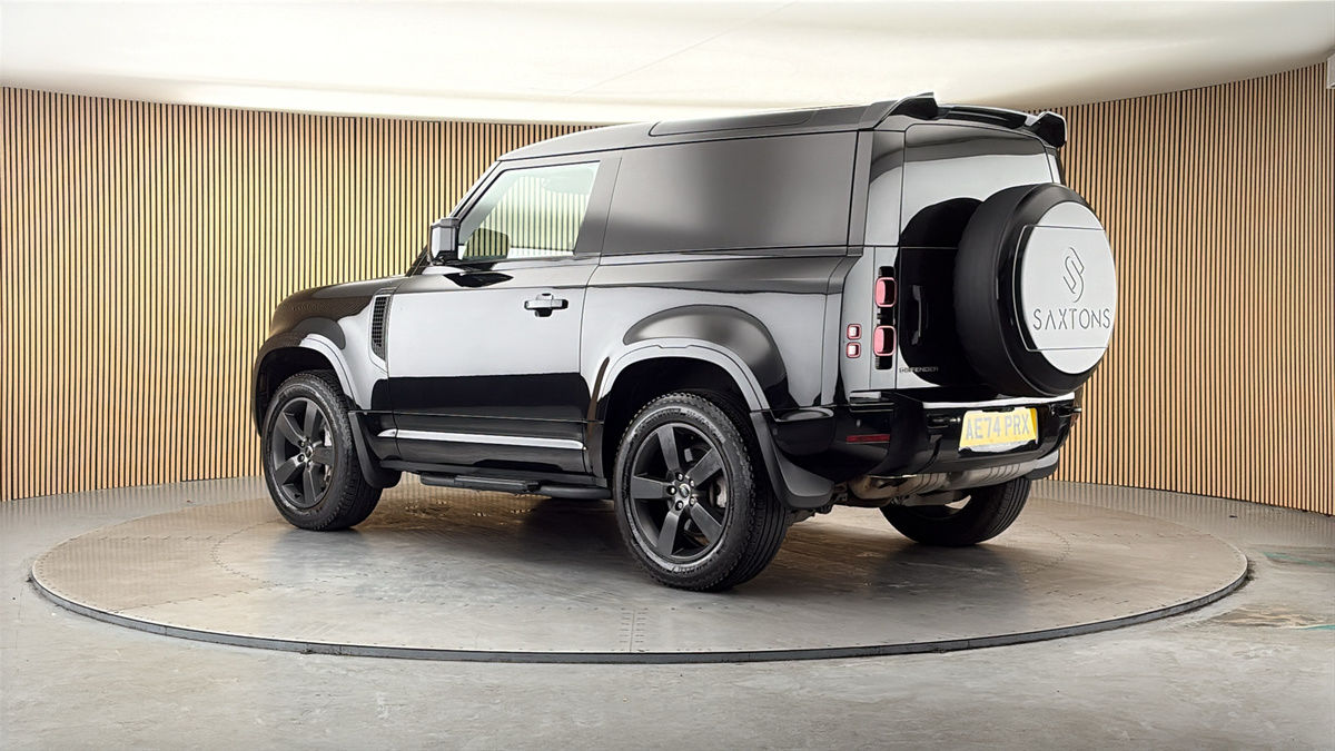 More views of Land Rover Defender 90