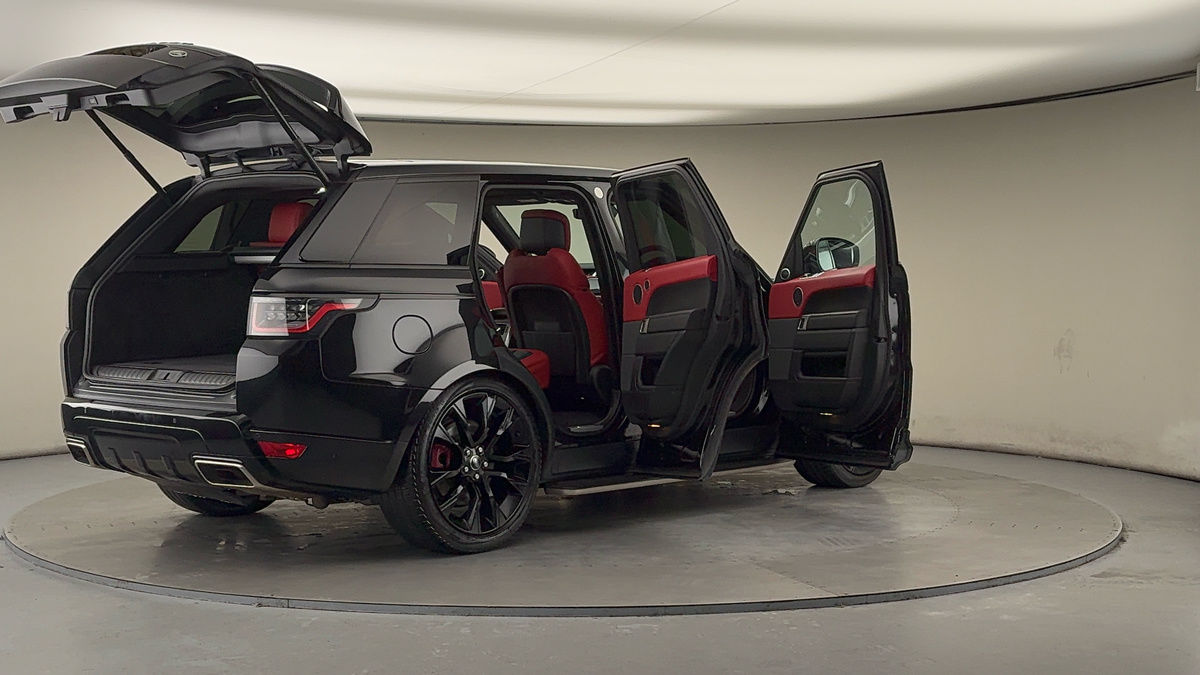 More views of Land Rover Range Rover Sport