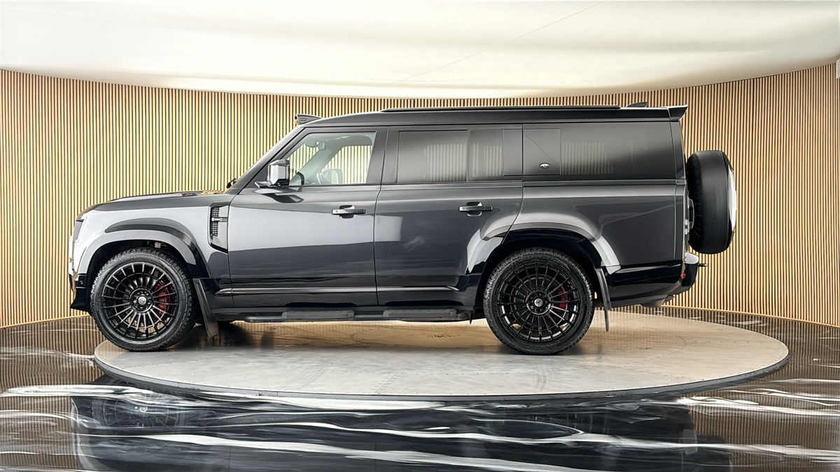 More views of Land Rover Defender 130