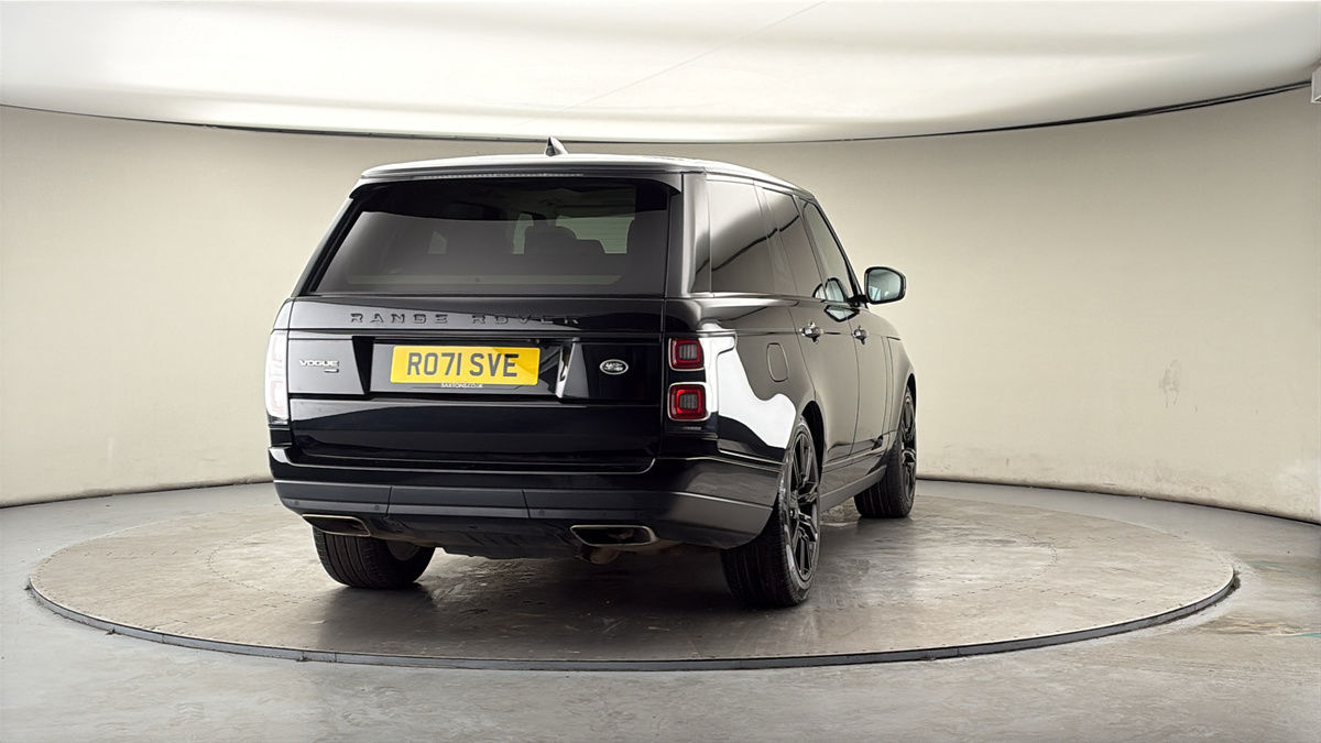 More views of Land Rover Range Rover