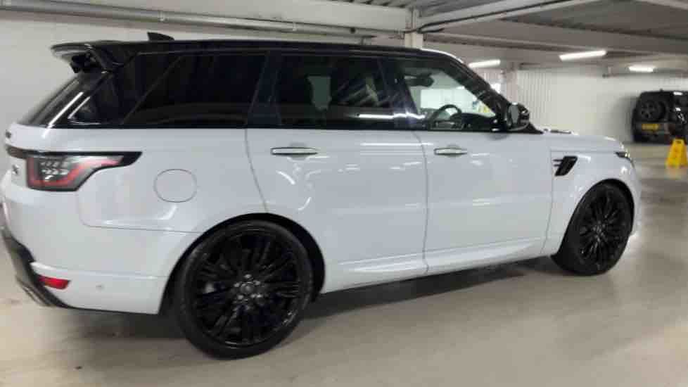 More views of Land Rover Range Rover Sport