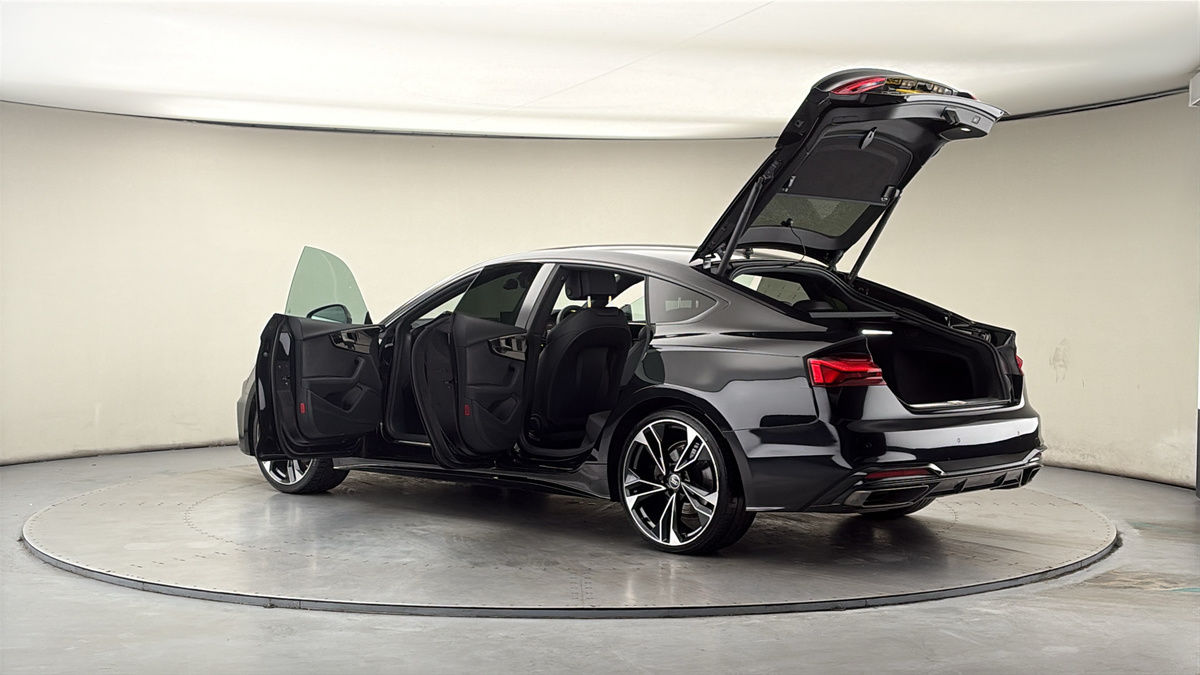More views of Audi A5