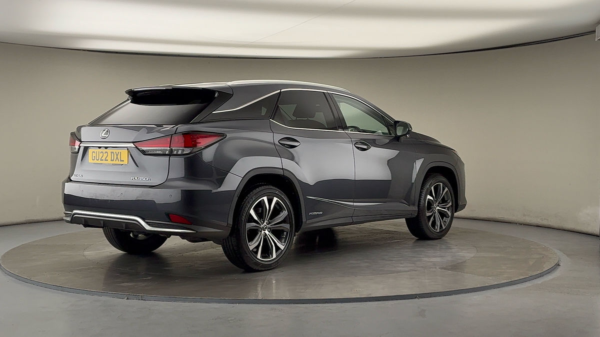 Lexus RX Image 21