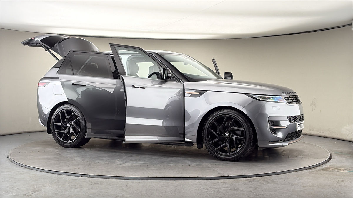 More views of Land Rover Range Rover Sport