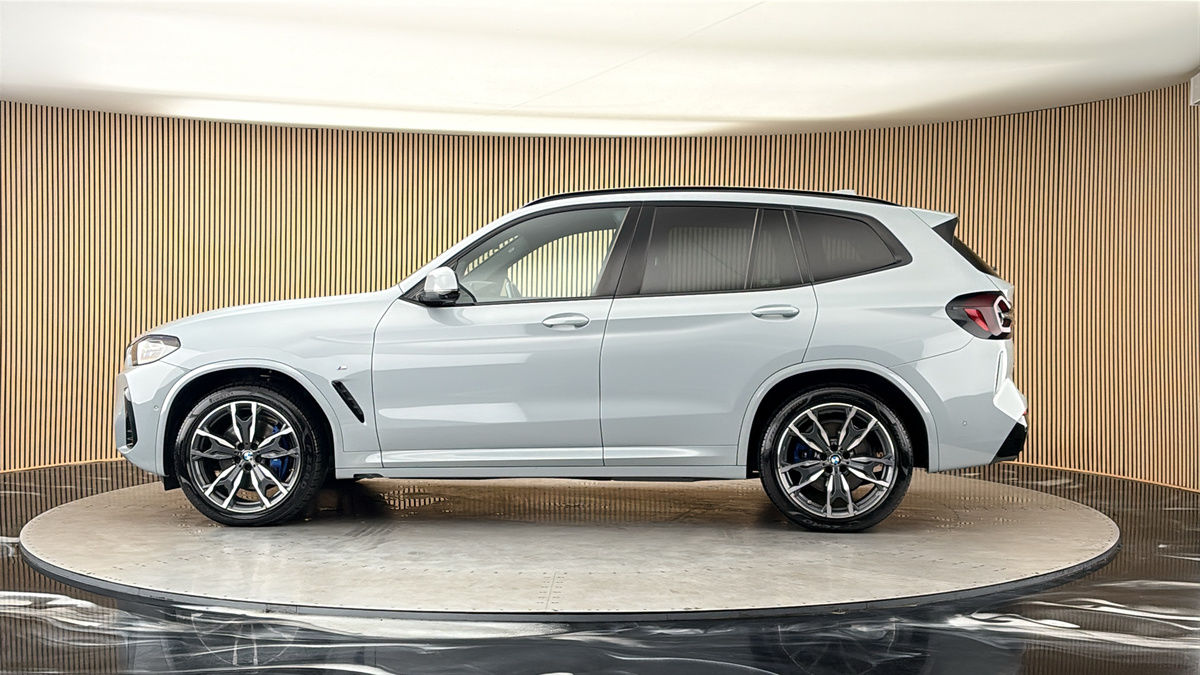 More views of BMW X3