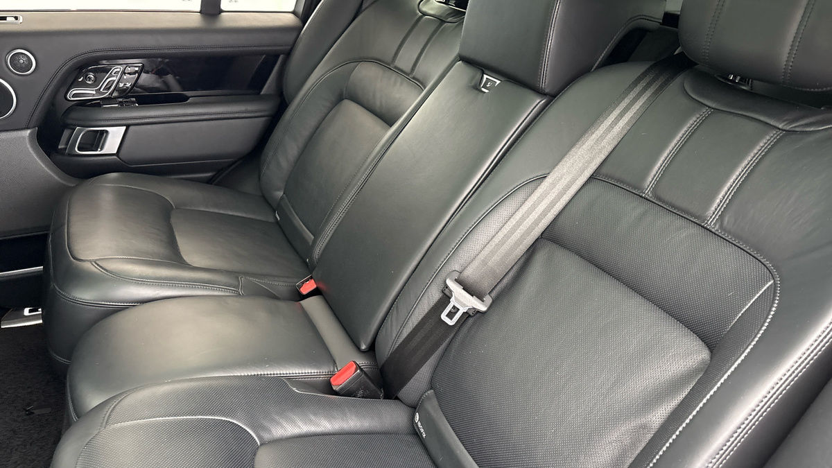 Land Rover Range Rover Image 8