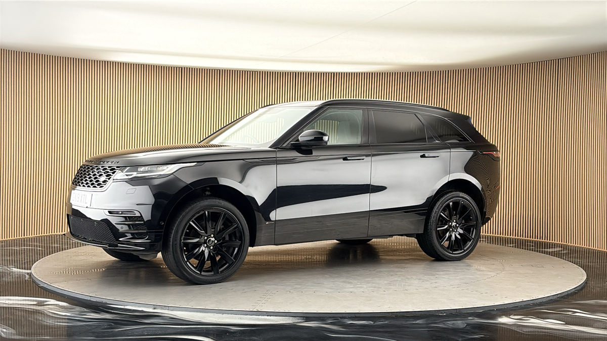 More views of Land Rover Range Rover Velar
