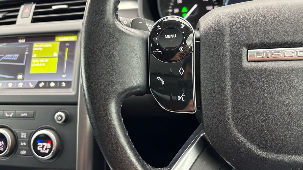 Land Rover Discovery Image 13