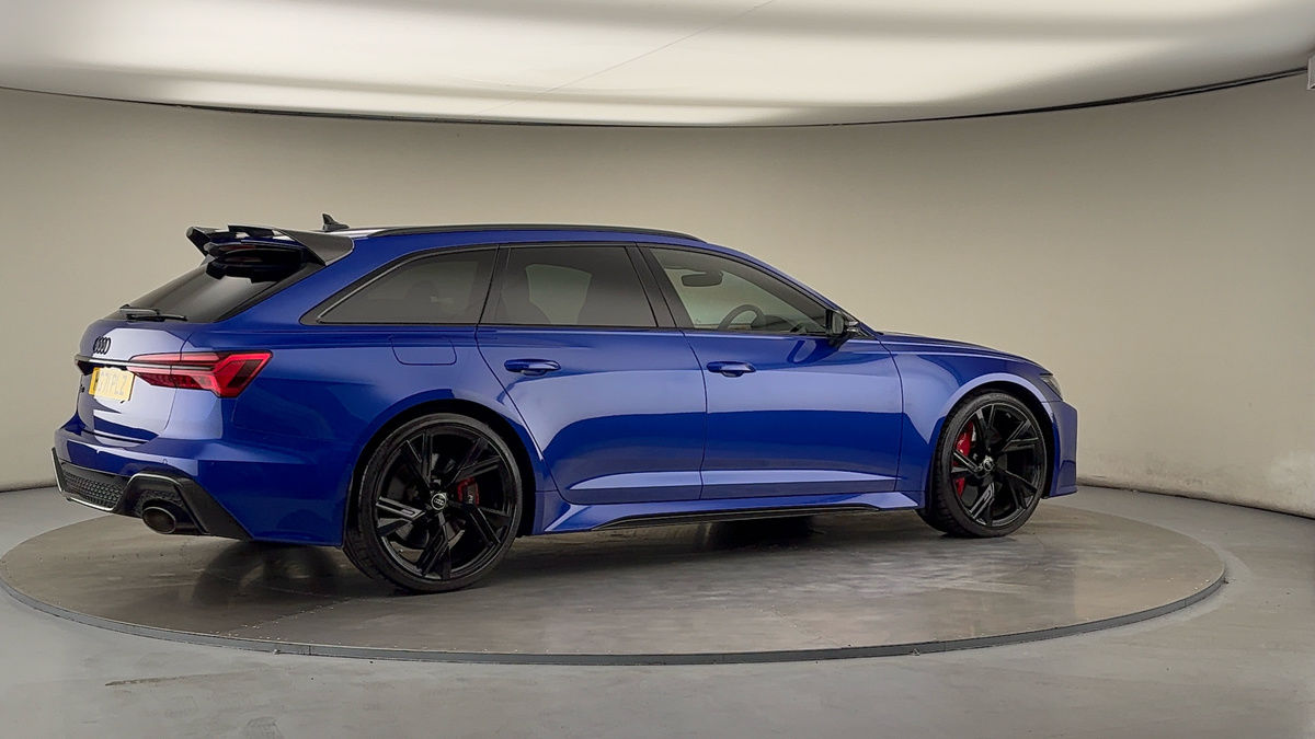 More views of Audi RS6 Avant