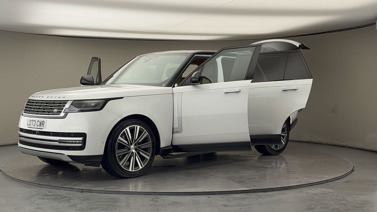 More views of Land Rover Range Rover