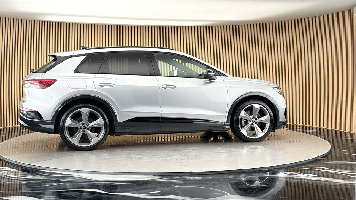 More views of Audi Q4 e-tron