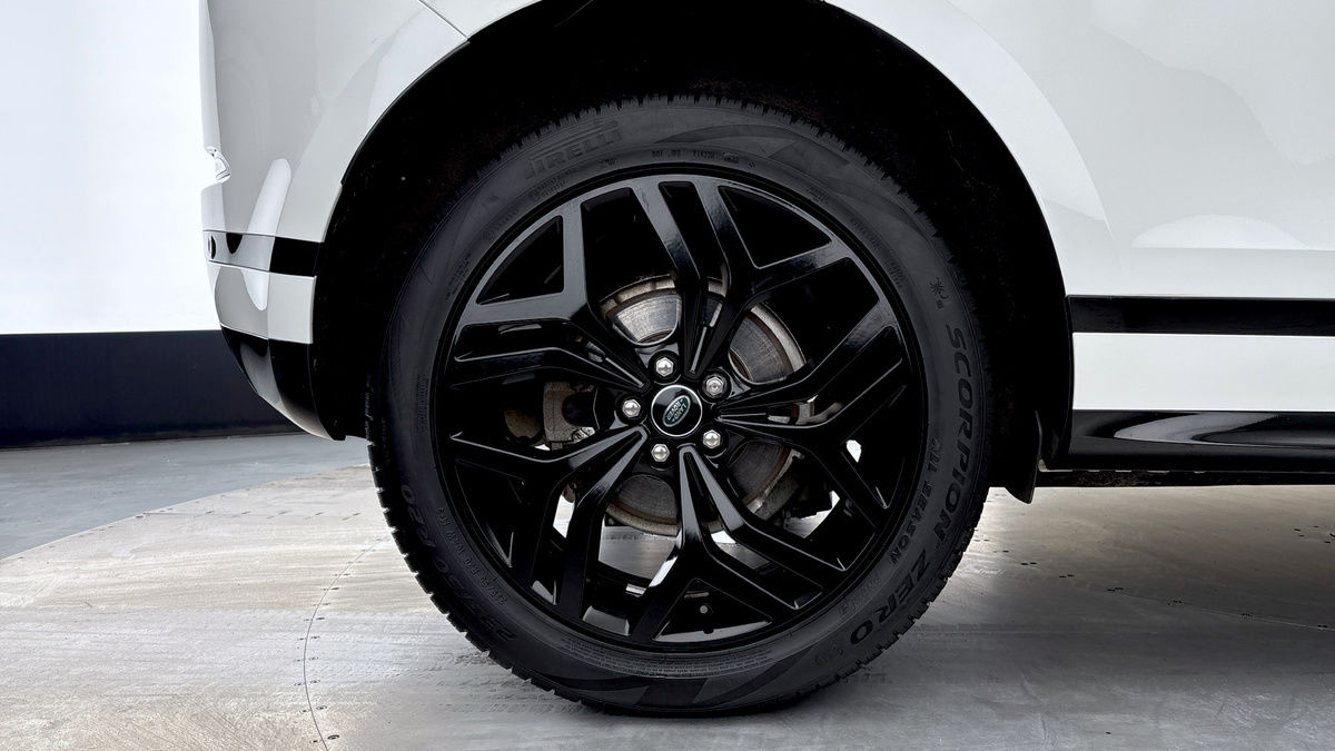 Land Rover Range Rover Evoque Image 10