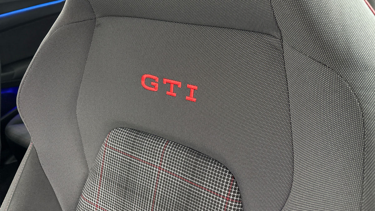 Volkswagen Golf Image 26