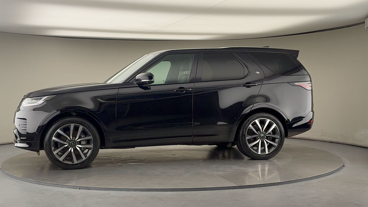More views of Land Rover Discovery