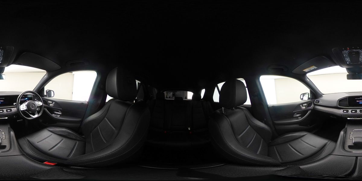 More views of Mercedes-Benz GLE