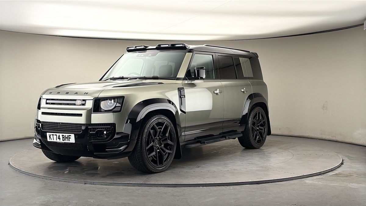 More views of Land Rover Defender 110