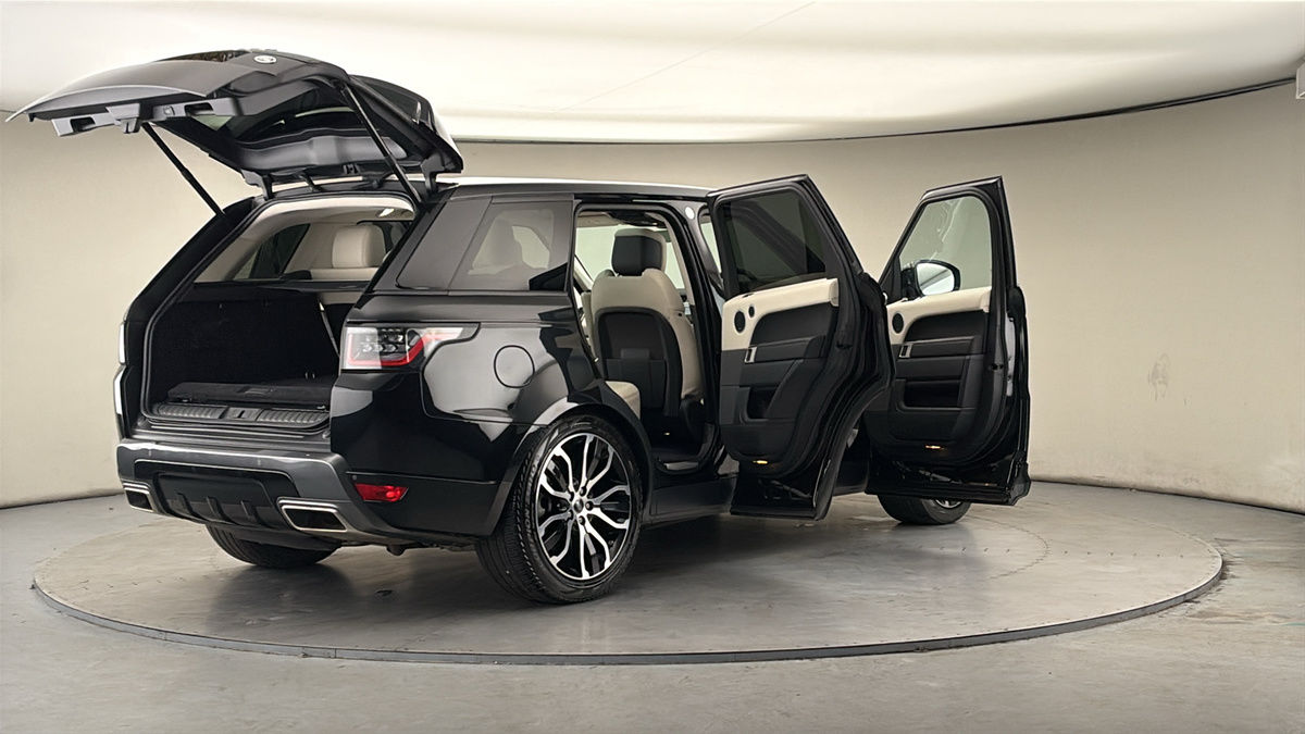 More views of Land Rover Range Rover Sport