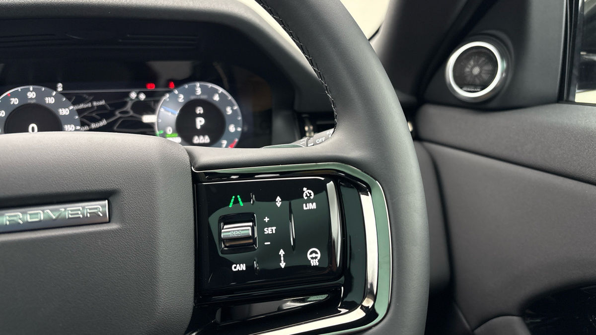 Land Rover Range Rover Evoque Image 14