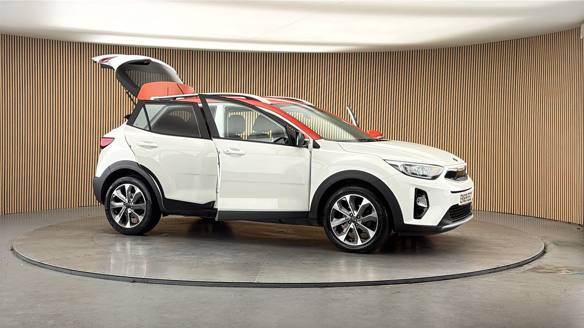 More views of Kia Stonic