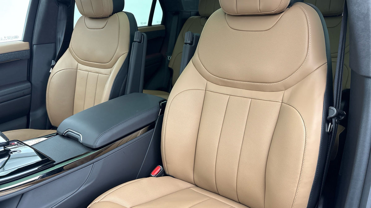 Land Rover Range Rover Sport Image 7