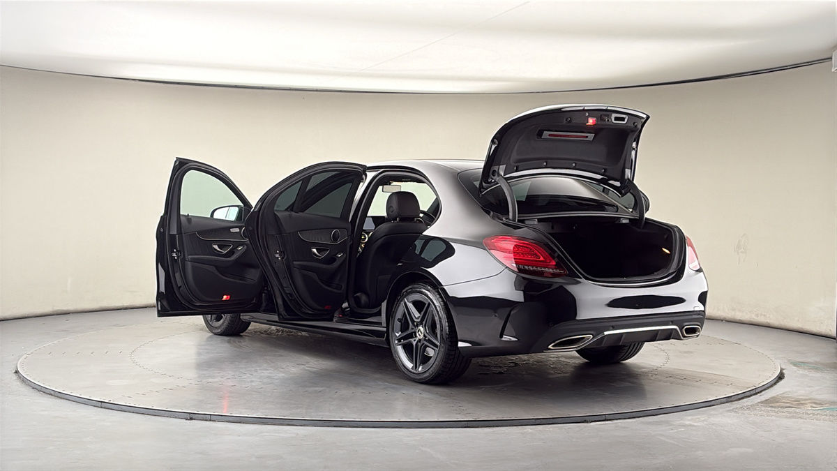 Mercedes-Benz C Class Image 23