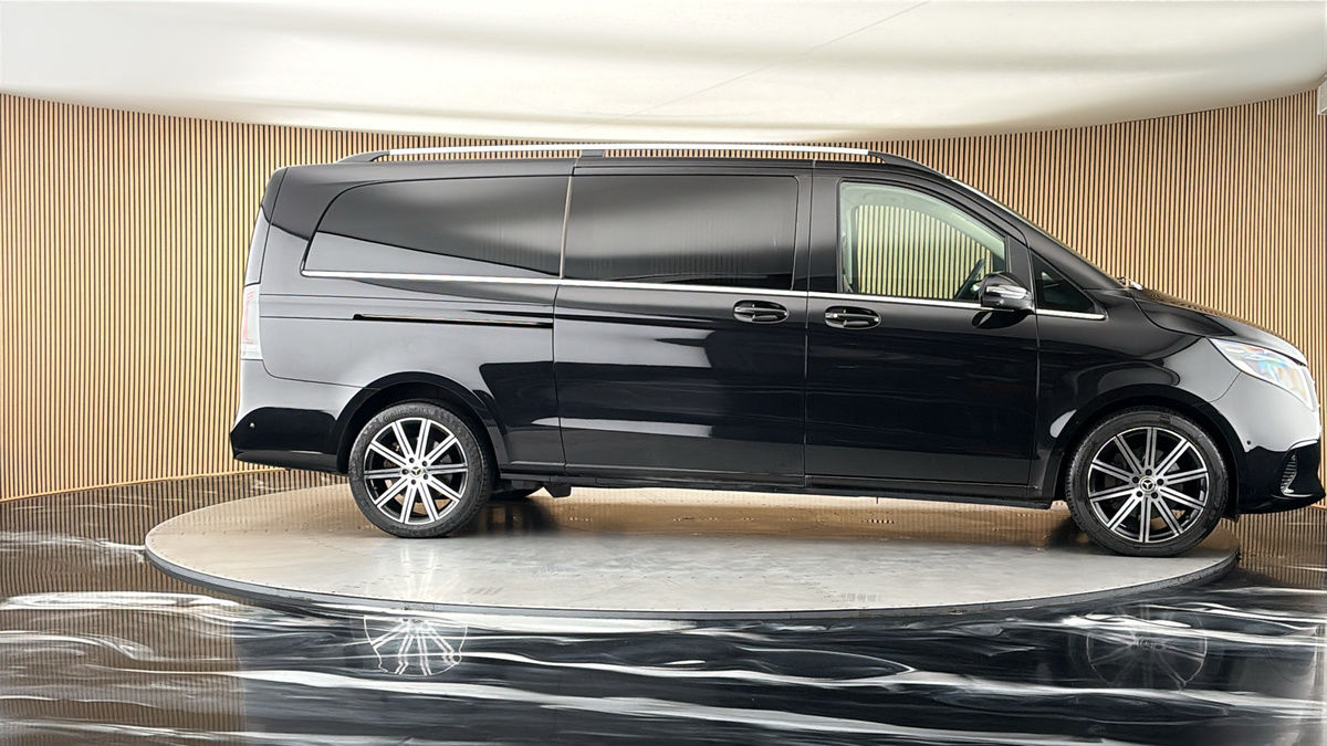 More views of Mercedes-Benz V Class