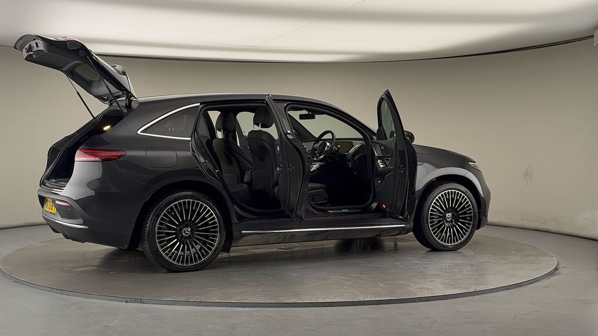 More views of Mercedes-Benz EQC