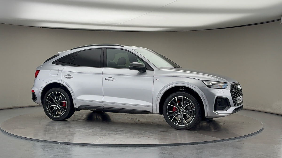 More views of Audi Q5