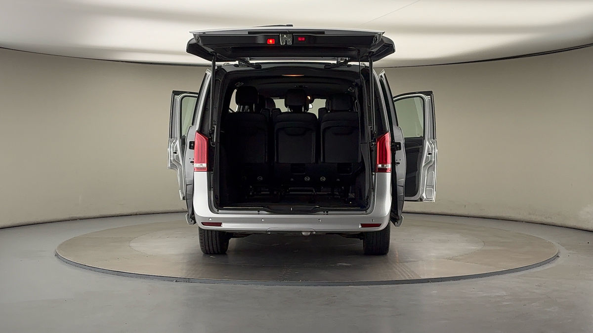 More views of Mercedes-Benz V Class