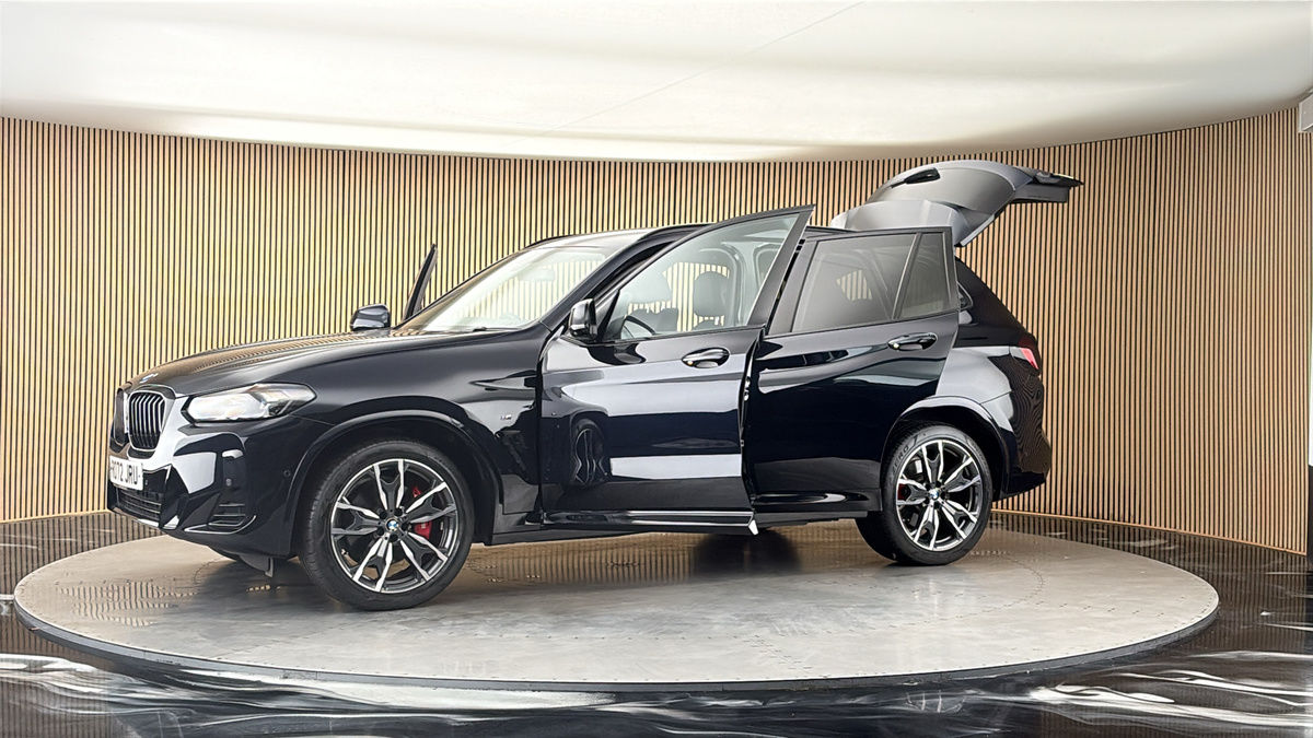 More views of BMW X3