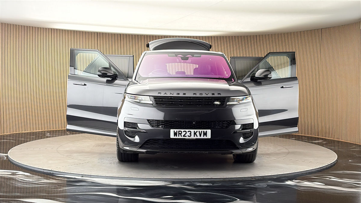 More views of Land Rover Range Rover Sport